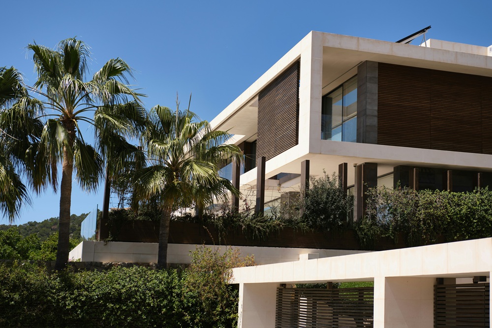 house 1 3(2)